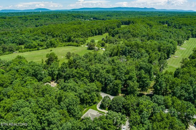 60 Bluff Rd, Crossville, TN 38555