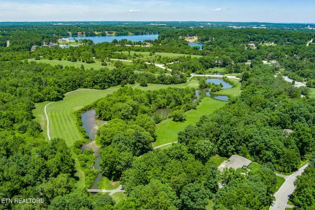 60 Bluff Rd, Crossville, TN 38555