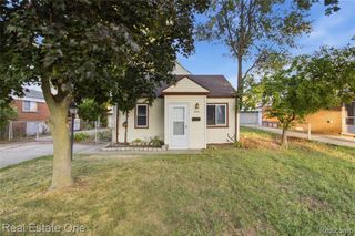 6662 N Gulley Road, Dearborn Heights, MI 48127