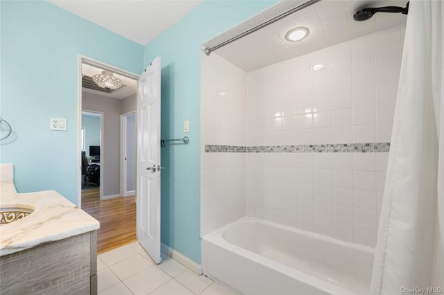 2 York Avenue, Bethpage, NY 11714