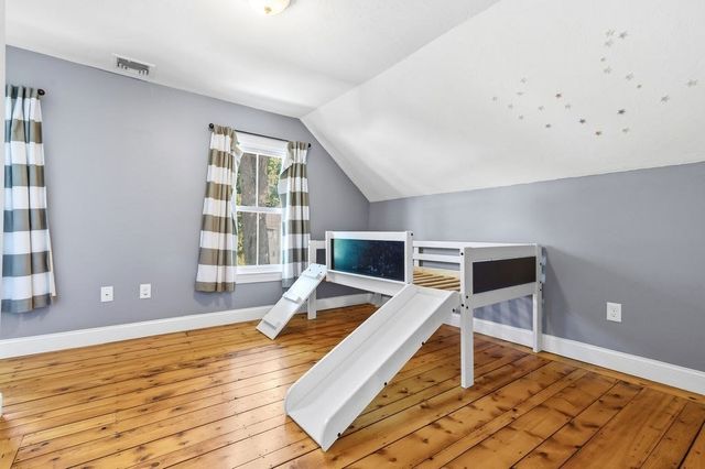 92 Lake Ave, Walpole, MA 02081