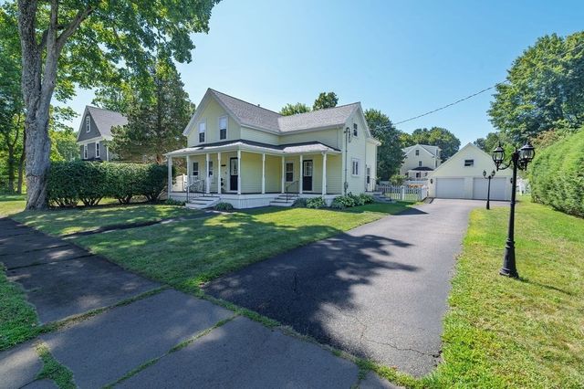 92 Lake Ave, Walpole, MA 02081