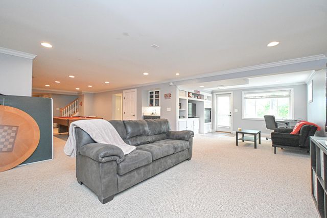 62 Mel Lawn Drive, Fort Thomas, KY 41075