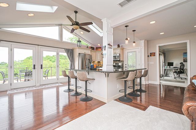 62 Mel Lawn Drive, Fort Thomas, KY 41075
