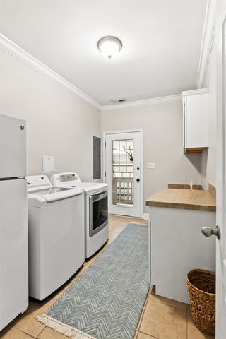 5691 Captain Kidd Rd, Hollywood, SC 29449
