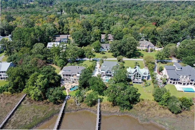 5691 Captain Kidd Rd, Hollywood, SC 29449