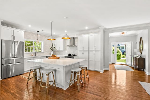 5691 Captain Kidd Rd, Hollywood, SC 29449