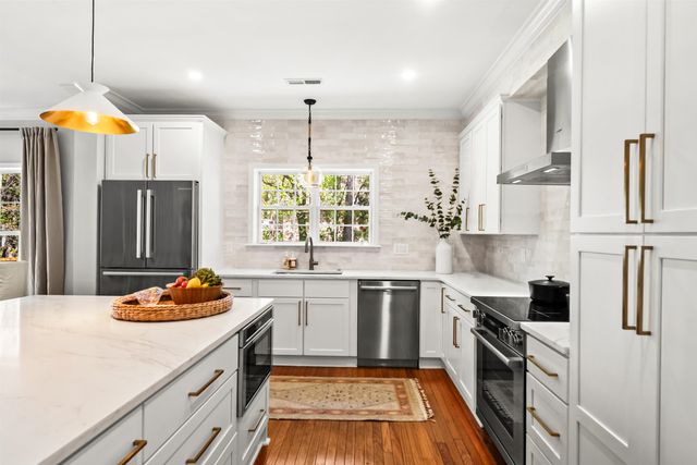 5691 Captain Kidd Rd, Hollywood, SC 29449
