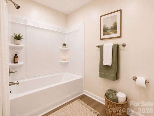 7220 Winery Lane, Charlotte, NC 28227