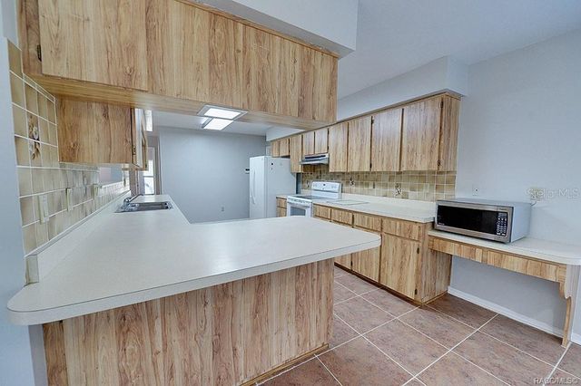 8844 E ROSEMONT STREET, Inverness, FL 34450