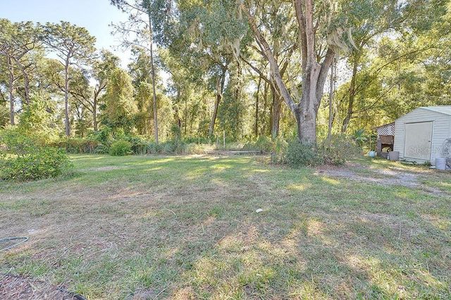 8844 E ROSEMONT STREET, Inverness, FL 34450
