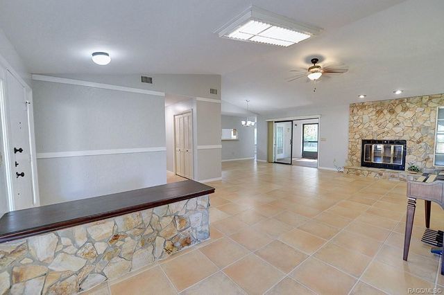 8844 E ROSEMONT STREET, Inverness, FL 34450