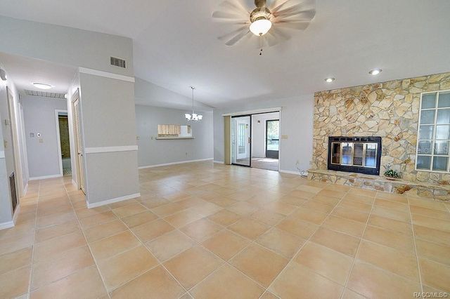 8844 E ROSEMONT STREET, Inverness, FL 34450