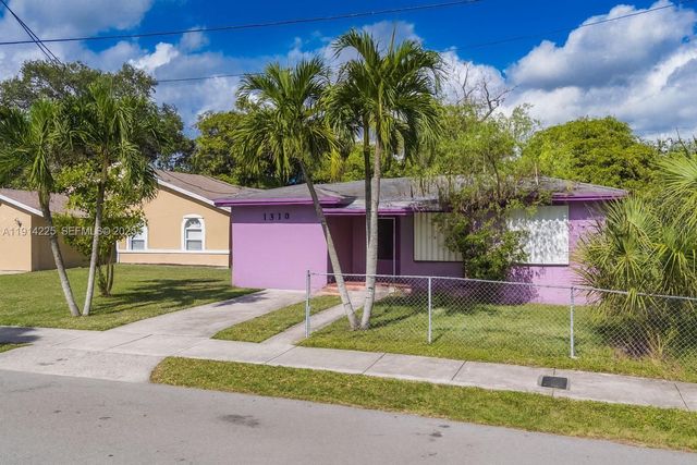 1213 NW 6th Ct, Fort Lauderdale, FL 33311
