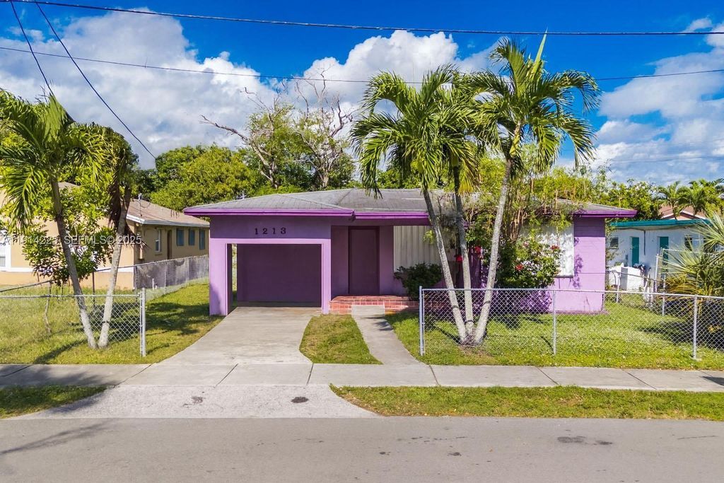 1213 NW 6th Ct, Fort Lauderdale, FL 33311