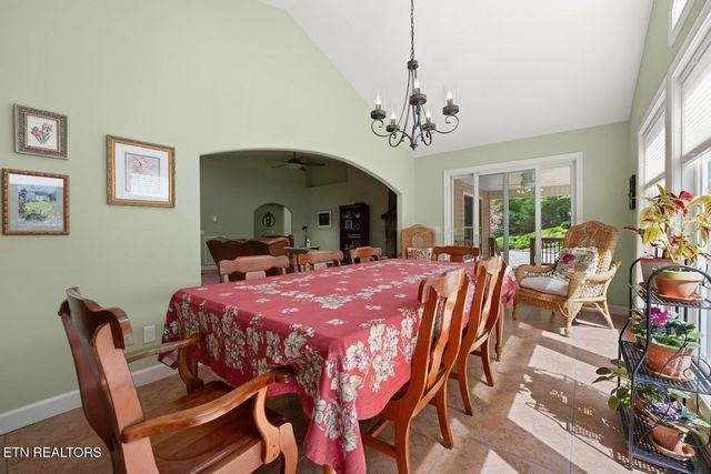 14 Heatherhurst Court, Crossville, TN 38558