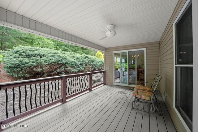 14 Heatherhurst Court, Crossville, TN 38558