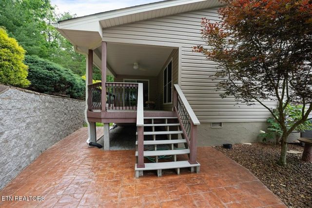14 Heatherhurst Court, Crossville, TN 38558
