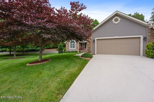 14 Heatherhurst Court, Crossville, TN 38558