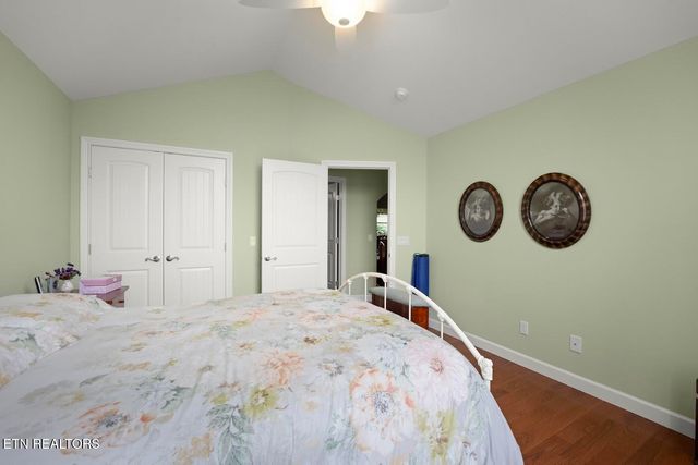 14 Heatherhurst Court, Crossville, TN 38558