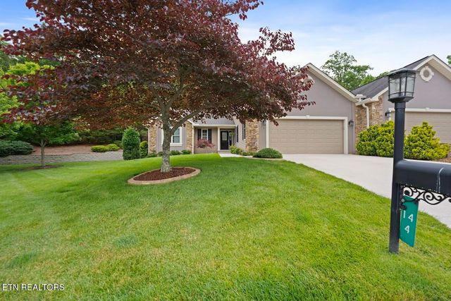 14 Heatherhurst Court, Crossville, TN 38558