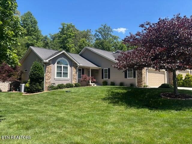 14 Heatherhurst Court, Crossville, TN 38558