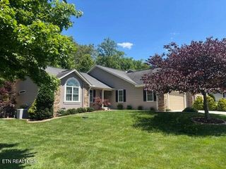 14 Heatherhurst Court, Crossville, TN 38558