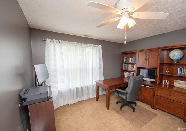 1829 Kingfisher Drive, Lafayette, IN 47909