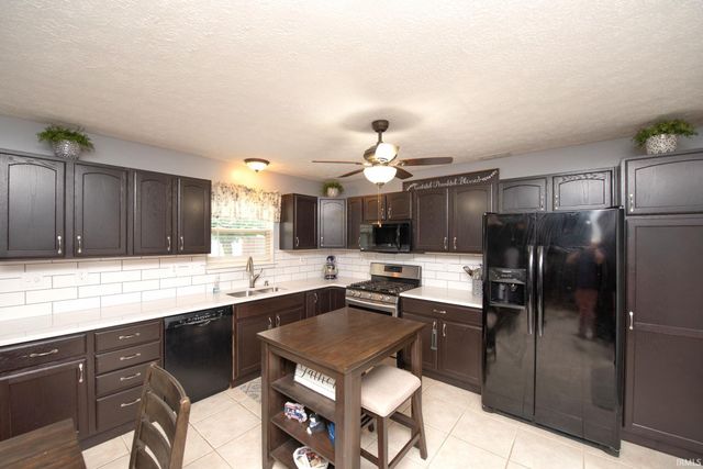 1829 Kingfisher Drive, Lafayette, IN 47909