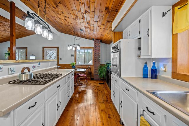 110 New Hampshire Drive, Webster, NH 03303