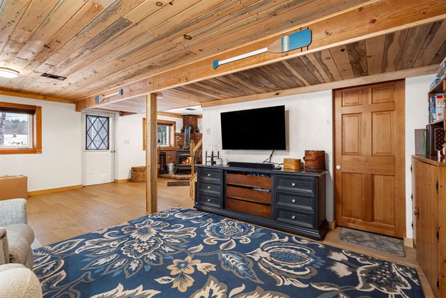 110 New Hampshire Drive, Webster, NH 03303