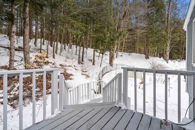 110 New Hampshire Drive, Webster, NH 03303