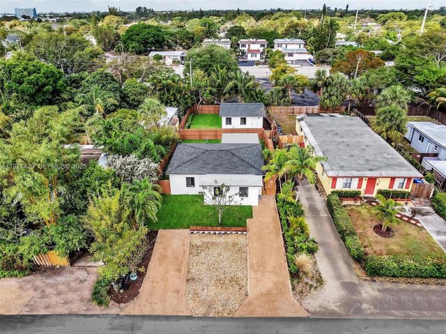 1123 NE 1st Ave, Fort Lauderdale, FL 33304