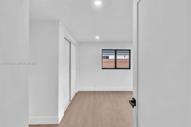 1123 NE 1st Ave, Fort Lauderdale, FL 33304