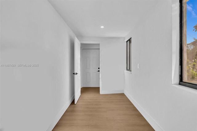 1123 NE 1st Ave, Fort Lauderdale, FL 33304