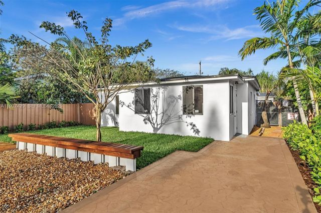 1123 NE 1st Ave, Fort Lauderdale, FL 33304