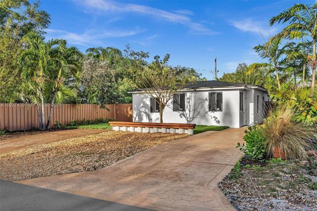 1123 NE 1st Ave, Fort Lauderdale, FL 33304