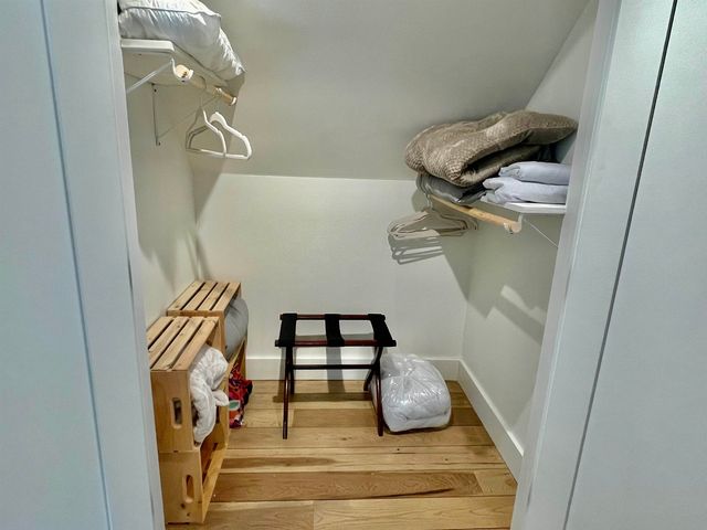 1457 Mountain Rd Apt 5, Stowe, VT 05672