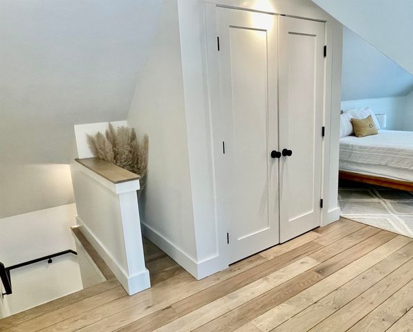 1457 Mountain Rd Apt 5, Stowe, VT 05672