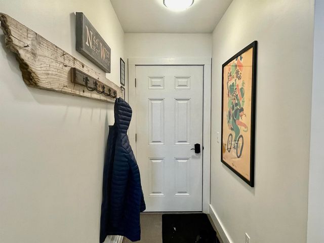 1457 Mountain Rd Apt 5, Stowe, VT 05672