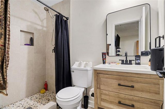 1370 Terramont Drive, Roswell, GA 30076