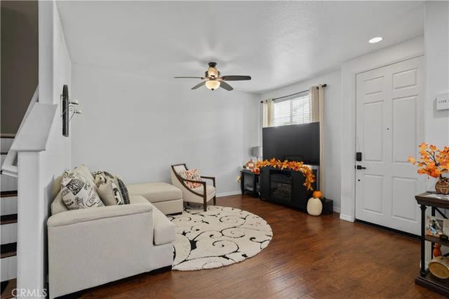 41880 Davenport Way, Murrieta, CA 92562
