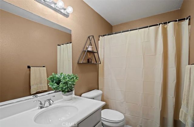 41880 Davenport Way, Murrieta, CA 92562