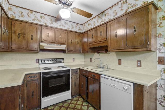 557 Sam Love Road, Rocky Face, GA 30740