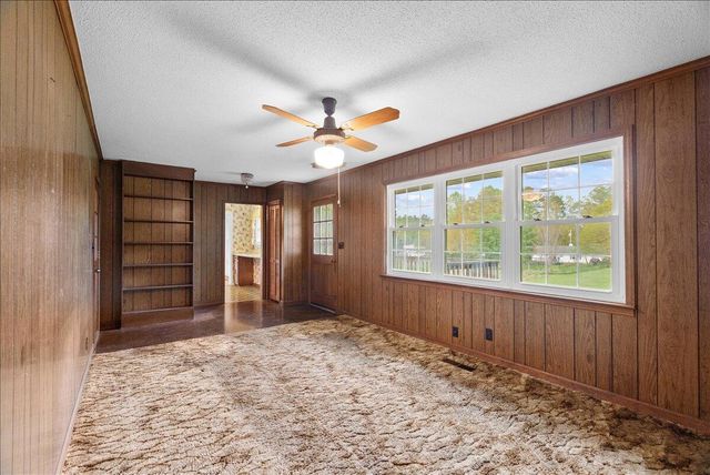 557 Sam Love Road, Rocky Face, GA 30740