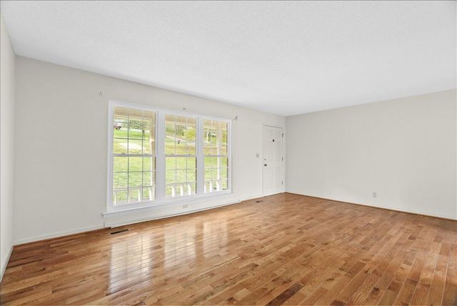 557 Sam Love Road, Rocky Face, GA 30740