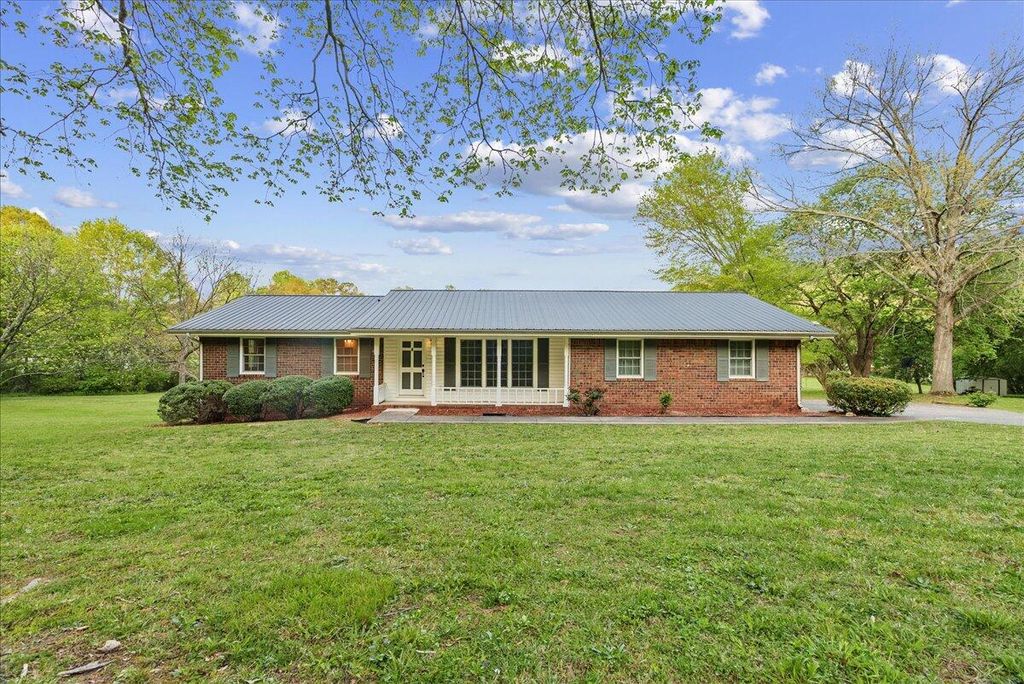 557 Sam Love Road, Rocky Face, GA 30740