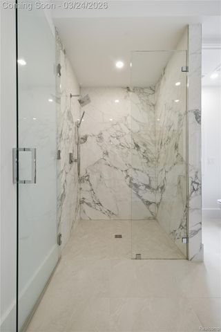 512 Wallace Street, Birmingham, MI 48009