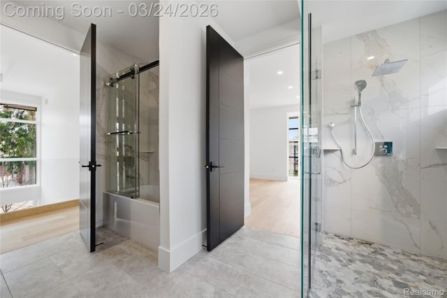 512 Wallace Street, Birmingham, MI 48009