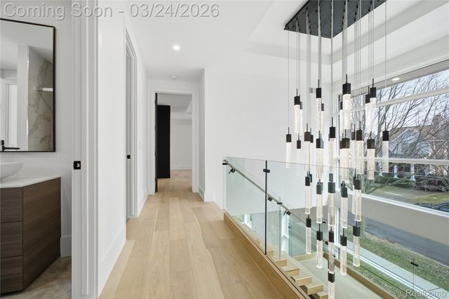 512 Wallace Street, Birmingham, MI 48009